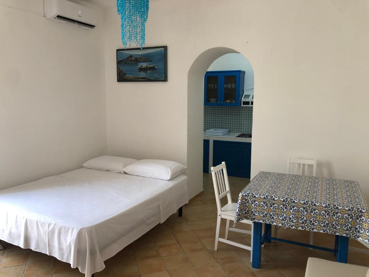 Il Cortiletto - Lipari Centro Daire Dış mekan fotoğraf